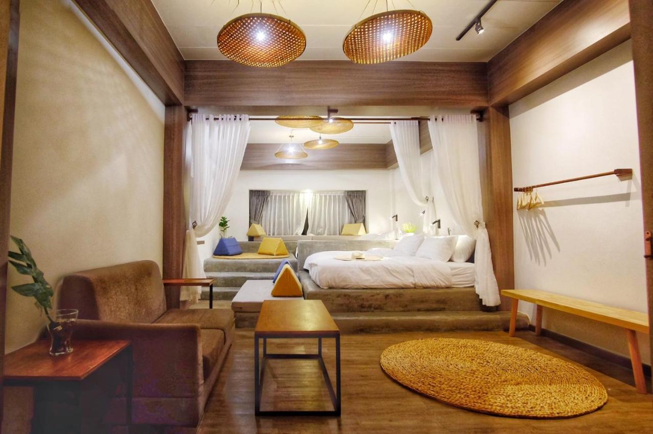 Krung Boutique Hotel Bangkok Luaran gambar